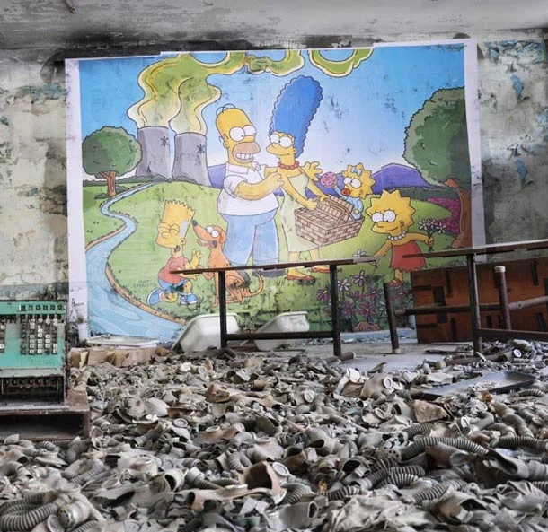 Tchernobyl-street-art-Simpson-combo-3