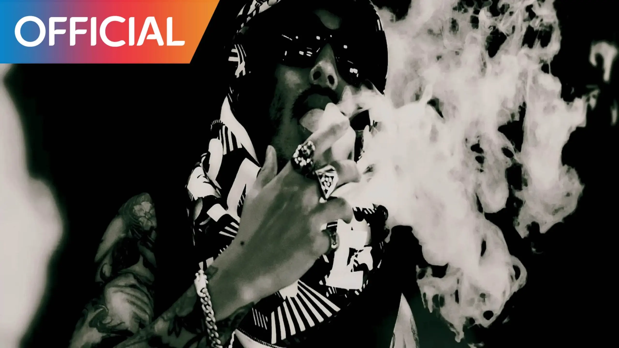 Michael Rude Rasta Video: Rude Paper | New rasta virus ft. Double K | HipHop.mx